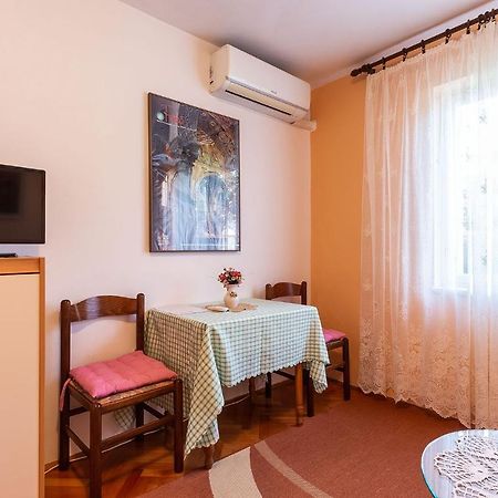 Irena Apartamento Poreč Exterior foto