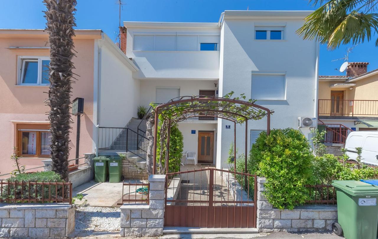 Irena Apartamento Poreč Exterior foto