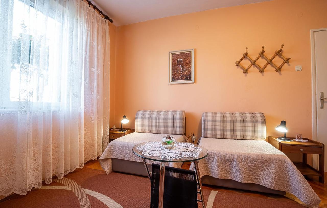 Irena Apartamento Poreč Exterior foto